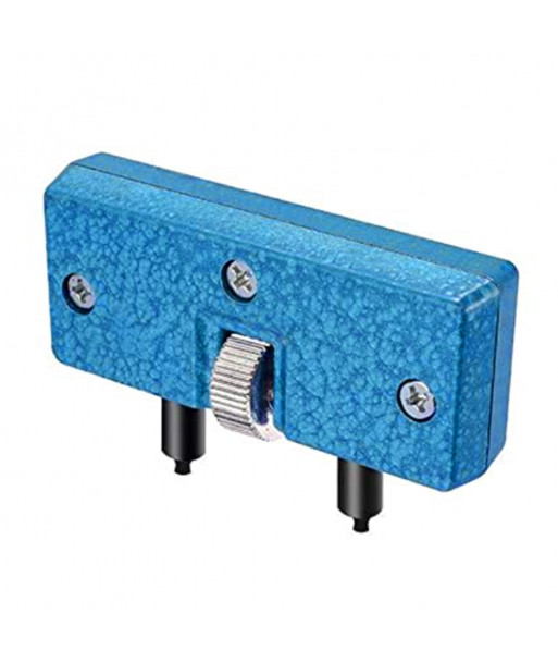 Case Tool for Screw-Back Watches with Three Bits